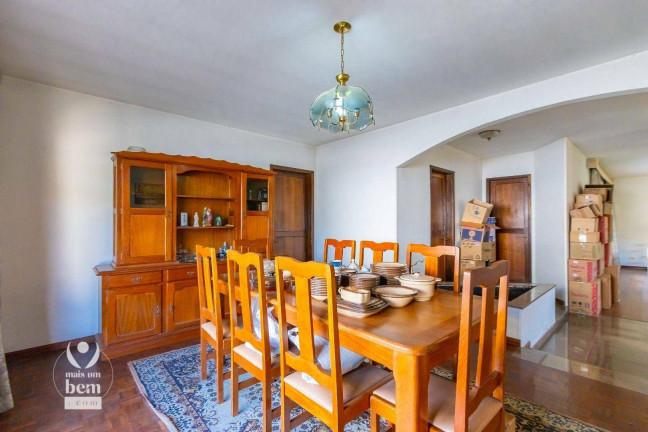 Imagem Casa com 4 Quartos à Venda, 377 m² em Capão Da Imbuia - Curitiba