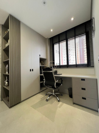 Imagem Apartamento com 3 Quartos à Venda, 90 m² em Cristo Rei - Curitiba