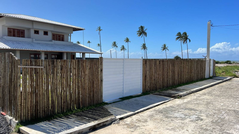 Imagem Casa à Venda, em Ilheús - Ilhéus Imagem Casa à Venda, em Ilheús - Ilhéus