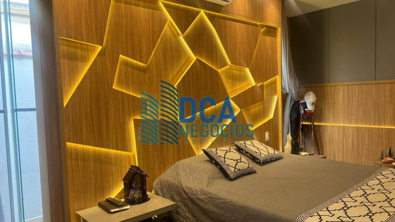 Imagem Casa de Condomínio com 5 Quartos à Venda, 271 m² em Vila São Geraldo - Taubaté