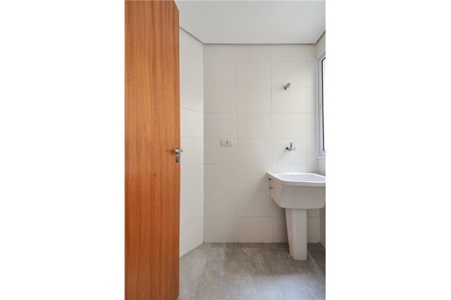 Imagem Casa com 2 Quartos à Venda, em Vila Brasílio Machado - São Paulo Imagem Casa com 2 Quartos à Venda, em Vila Brasílio Machado - São Paulo