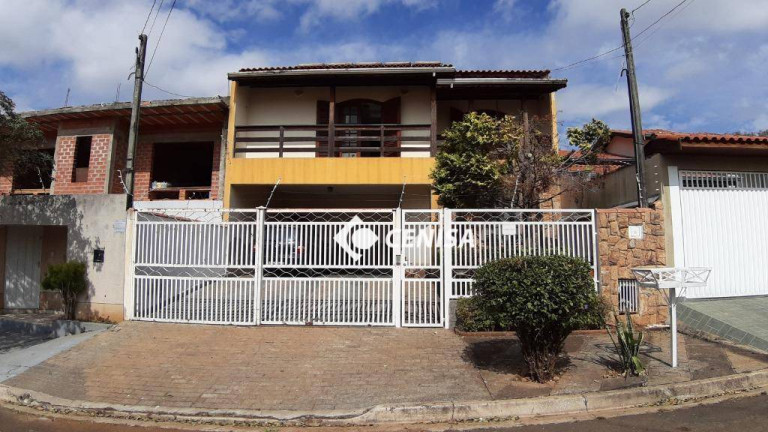 Casa com 4 Quartos à Venda, 234 m² em Jardim Regina - Indaiatuba