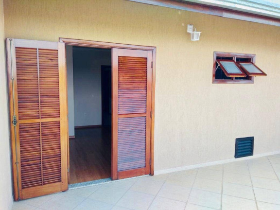 Imagem Casa com 3 Quartos à Venda, 200 m² em Jardim Sarapiranga - Jundiaí Imagem Casa com 3 Quartos à Venda, 200 m² em Jardim Sarapiranga - Jundiaí