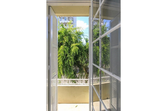 Imagem Imóvel com 3 Quartos à Venda, 80 m² em Floresta - Porto Alegre