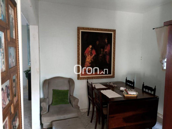 Imagem Casa com 4 Quartos à Venda, 236 m² em Vila Jardim Vitória - Goiânia Imagem Casa com 4 Quartos à Venda, 236 m² em Vila Jardim Vitória - Goiânia