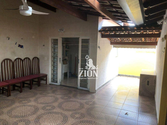 Imagem Casa com 3 Quartos à Venda, 200 m² em Jardim Guanca - São Paulo Imagem Casa com 3 Quartos à Venda, 200 m² em Jardim Guanca - São Paulo
