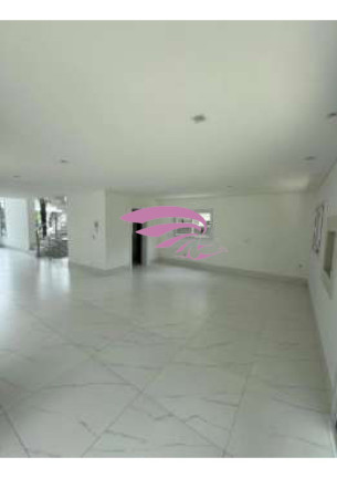 Imagem Casa com 3 Quartos à Venda, 400 m² em Santo Inácio - Curitiba Imagem Casa com 3 Quartos à Venda, 400 m² em Santo Inácio - Curitiba