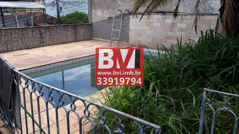 Imagem Casa com 4 Quartos à Venda, 190 m² em Penha Circular - Rio De Janeiro Imagem Casa com 4 Quartos à Venda, 190 m² em Penha Circular - Rio De Janeiro