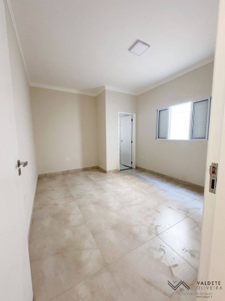 Imagem Casa com 3 Quartos à Venda, 250 m² em Bosque Dos Eucaliptos - São José Dos Campos Imagem Casa com 3 Quartos à Venda, 250 m² em Bosque Dos Eucaliptos - São José Dos Campos