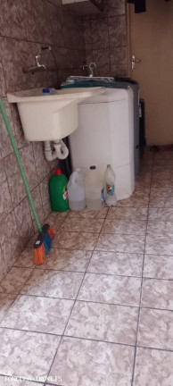 Imagem Casa com 1 Quarto para Alugar, em Rochdale - Osasco Imagem Casa com 1 Quarto para Alugar, em Rochdale - Osasco