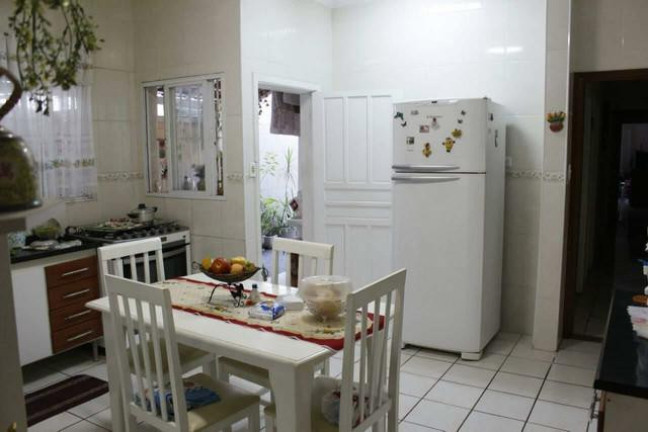 Imagem Casa com 3 Quartos à Venda, 285 m² em Guilhermina - Praia Grande