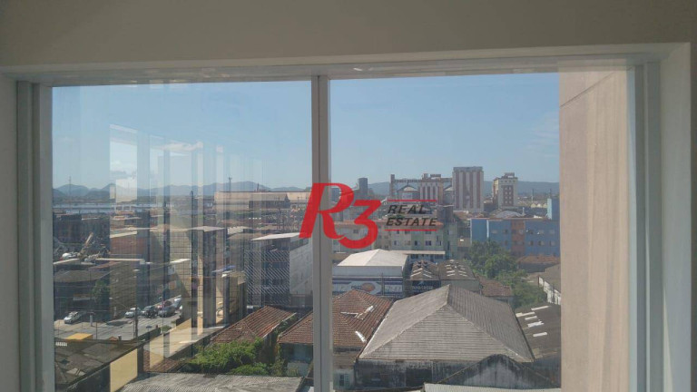 Sala Comercial à Venda ou Locação, 150 m² em Centro - Santos