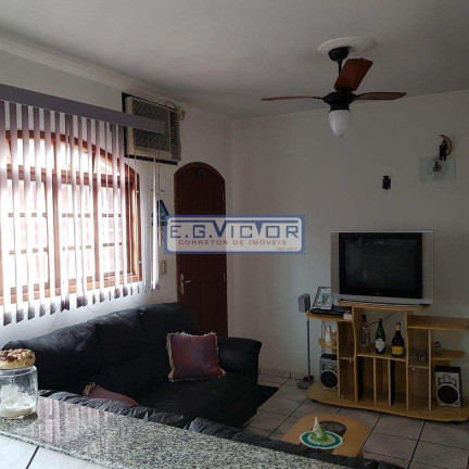 Imagem Casa com 2 Quartos à Venda, 90 m² em Vila Nossa Senhora De Fátima - Mongaguá