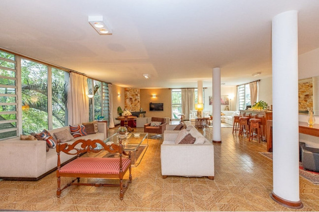 Casa com 4 Quartos à Venda, 541 m² em Alto De Pinheiros - São Paulo