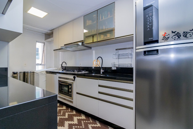 Imagem Imóvel com 4 Quartos à Venda, 112 m² em Centro - Balneário Camboriú Imagem Imóvel com 4 Quartos à Venda, 112 m² em Centro - Balneário Camboriú