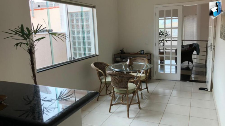 Imagem Casa de Condomínio com 3 Quartos à Venda, 320 m² em Vila Monte Verde - Tatuí