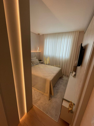 Imagem Apartamento com 4 Quartos à Venda, 132 m² em Centro - Balneário Camboriú Imagem Apartamento com 4 Quartos à Venda, 132 m² em Centro - Balneário Camboriú