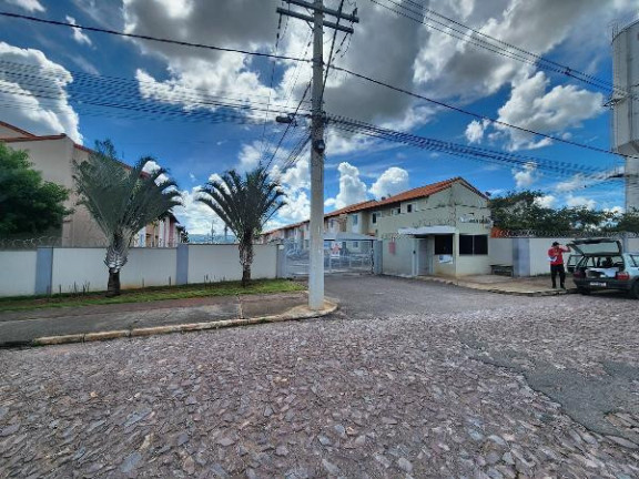 Imóvel com 2 Quartos à Venda, 45 m² em Santa Felicidade - Sete Lagoas