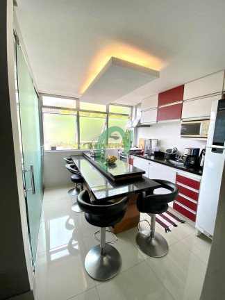 Imagem Apartamento com 2 Quartos à Venda, 71 m² em Centro - São Vicente