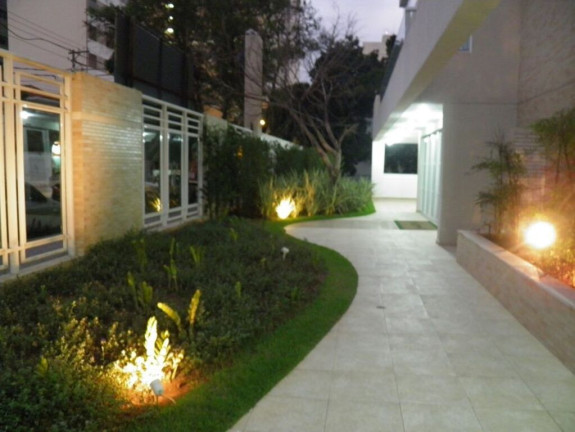 Imagem Apartamento com 3 Quartos à Venda, em Aclimação - São Paulo Imagem Apartamento com 3 Quartos à Venda, em Aclimação - São Paulo