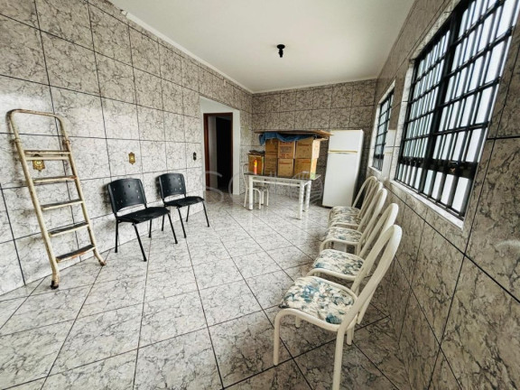 Imagem Casa com 3 Quartos à Venda, 175 m² em Vila Yamada - Araraquara