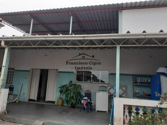 Imagem Casa com 3 Quartos à Venda, 300 m² em São Dimas - Guaratinguetá Imagem Casa com 3 Quartos à Venda, 300 m² em São Dimas - Guaratinguetá