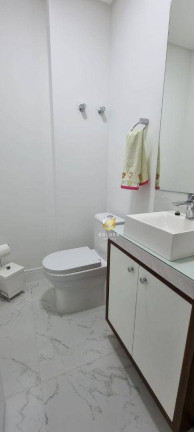 Imagem Apartamento com 3 Quartos à Venda, 111 m² em Perequê - Porto Belo Imagem Apartamento com 3 Quartos à Venda, 111 m² em Perequê - Porto Belo