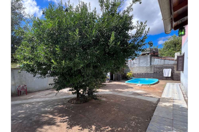 Imagem Casa com 4 Quartos à Venda,  em Igara - Canoas