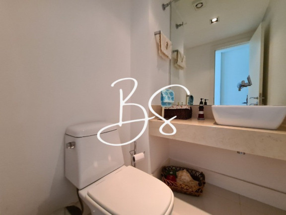 Imagem Apartamento com 2 Quartos à Venda, 168 m² em Centro - Balneário Camboriú
