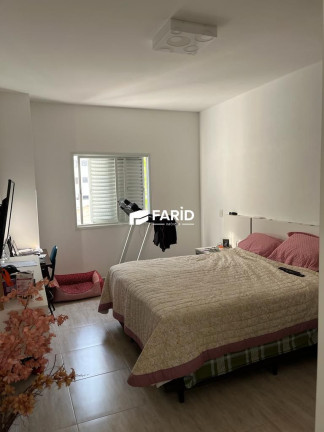 Imagem Casa com 3 Quartos à Venda, 200 m² em Marapé - Santos