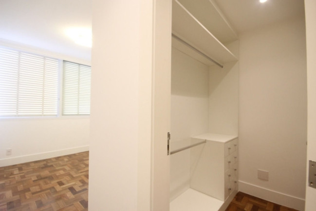 Imagem Apartamento com 3 Quartos à Venda, 210 m² em Higienópolis - São Paulo Imagem Apartamento com 3 Quartos à Venda, 210 m² em Higienópolis - São Paulo