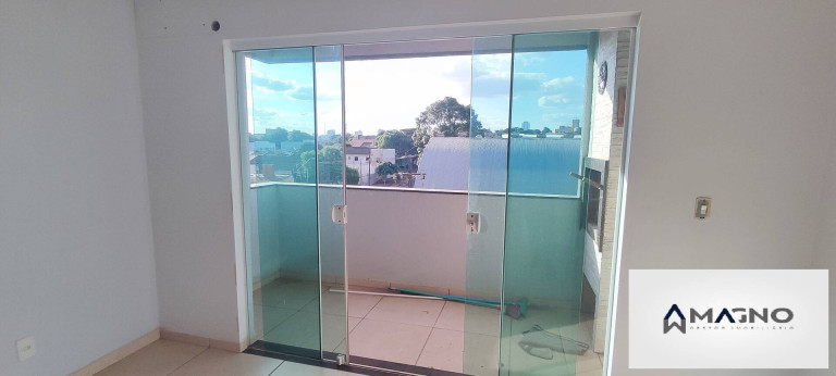 Imagem Apartamento com 2 Quartos à Venda, 83 m² em Neva - Cascavel