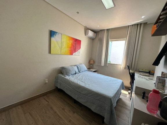 Imagem Casa com 3 Quartos à Venda, 290 m² em Cabral - Contagem Imagem Casa com 3 Quartos à Venda, 290 m² em Cabral - Contagem