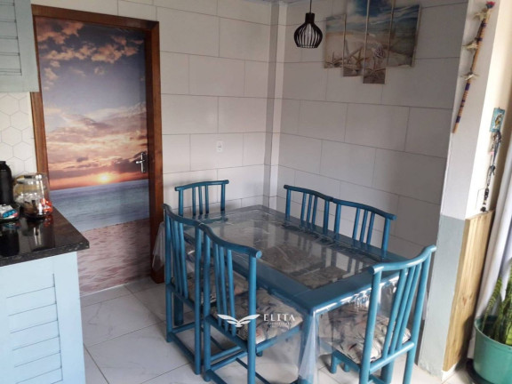 Imagem Casa com 4 Quartos à Venda, 190 m² em Itacolomi - Balneário Piçarras Imagem Casa com 4 Quartos à Venda, 190 m² em Itacolomi - Balneário Piçarras