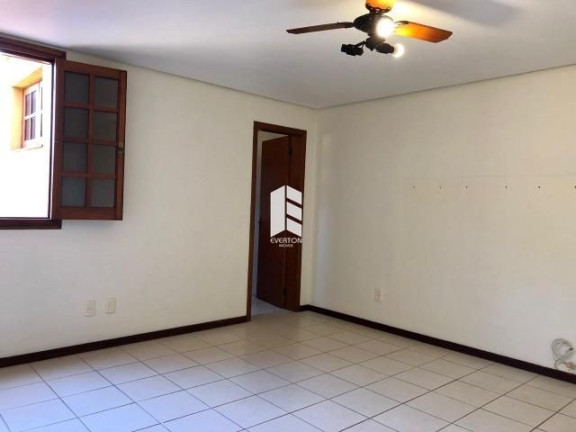 Imagem Apartamento com 4 Quartos à Venda, 244 m² em Centro - Santa Maria