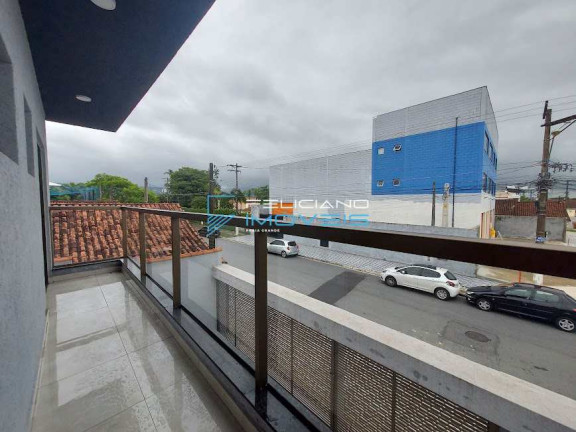 Imagem Casa com 3 Quartos à Venda, 47 m² em Balneário Maracanã - Praia Grande Imagem Casa com 3 Quartos à Venda, 47 m² em Balneário Maracanã - Praia Grande