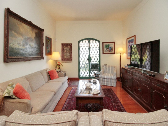 Imagem Casa com 3 Quartos à Venda, 300 m² em Pacaembu - São Paulo