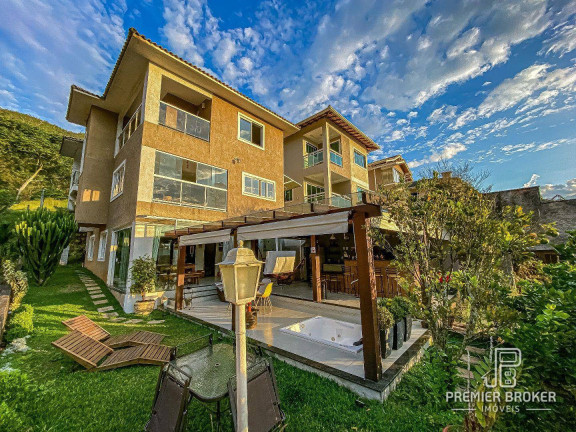 Imagem Casa com 4 Quartos à Venda, 307 m² em Tijuca - Teresópolis Imagem Casa com 4 Quartos à Venda, 307 m² em Tijuca - Teresópolis