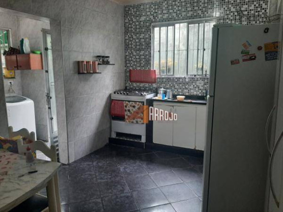 Imagem Casa com 2 Quartos à Venda, 165 m² em Jardim Três Marias - São Paulo Imagem Casa com 2 Quartos à Venda, 165 m² em Jardim Três Marias - São Paulo