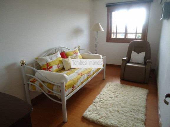Imagem Sobrado com 3 Quartos à Venda, 176 m² em Jardim Sabará - Porto Alegre Imagem Sobrado com 3 Quartos à Venda, 176 m² em Jardim Sabará - Porto Alegre