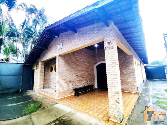 Casa com 3 Quartos à Venda, 180 m² em Praia Grande - Ubatuba