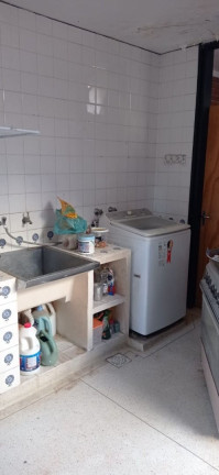 Imagem Casa com 4 Quartos à Venda, 220 m² em Centro - Jacareí Imagem Casa com 4 Quartos à Venda, 220 m² em Centro - Jacareí