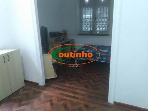 Imagem Casa com 4 Quartos à Venda, 226 m² em Tijuca - Rio De Janeiro Imagem Casa com 4 Quartos à Venda, 226 m² em Tijuca - Rio De Janeiro