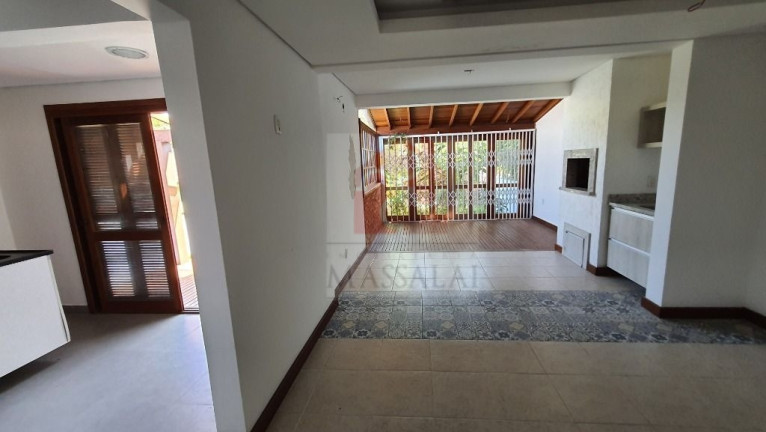 Imagem Casa com 3 Quartos à Venda, 300 m² em Guarujá - Porto Alegre Imagem Casa com 3 Quartos à Venda, 300 m² em Guarujá - Porto Alegre