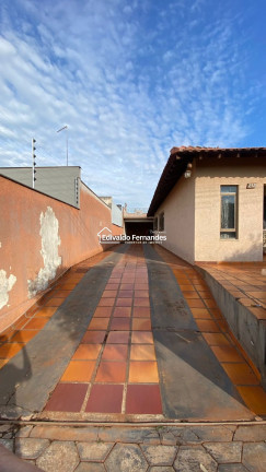 Imagem Casa com 4 Quartos à Venda, 375 m² em Jardim Rebelo Iii - Sertanópolis Imagem Casa com 4 Quartos à Venda, 375 m² em Jardim Rebelo Iii - Sertanópolis