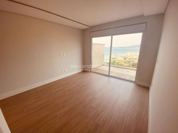 Imagem Apartamento com 3 Quartos à Venda, 191 m² em Bombas - Bombinhas Imagem Apartamento com 3 Quartos à Venda, 191 m² em Bombas - Bombinhas