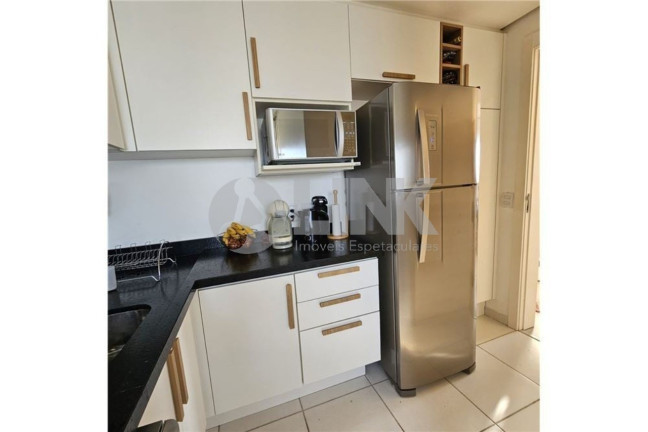 Imagem Apartamento com 3 Quartos à Venda, 70 m² em Passo Da Areia - Porto Alegre Imagem Apartamento com 3 Quartos à Venda, 70 m² em Passo Da Areia - Porto Alegre