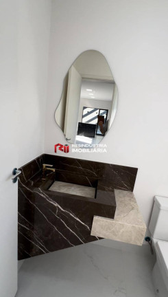 Imagem Sobrado com 3 Quartos à Venda, 143 m² em Villas Do Jaguari - Santana De Parnaíba