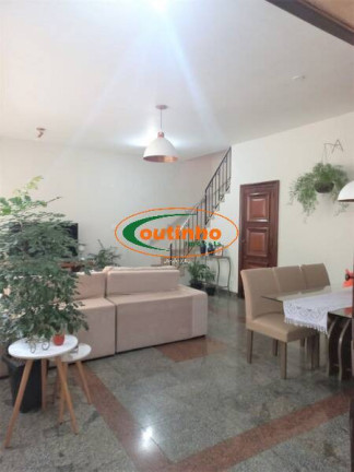 Casa com 4 Quartos à Venda, 247 m² em Andaraí - Rio De Janeiro