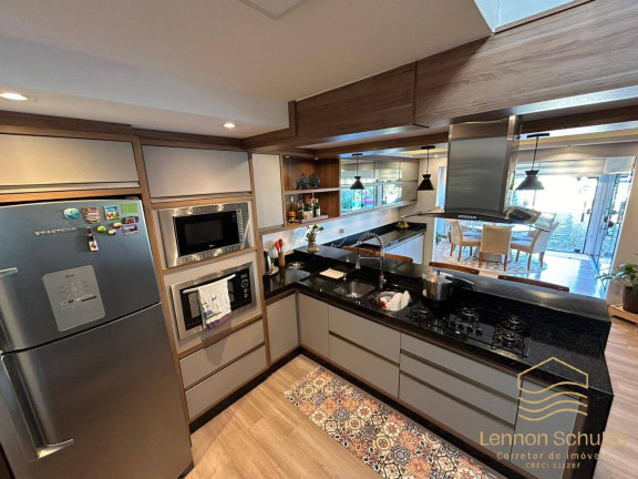 Imagem Casa com 3 Quartos à Venda, 200 m² em Salinas - Balneário Barra Do Sul Imagem Casa com 3 Quartos à Venda, 200 m² em Salinas - Balneário Barra Do Sul